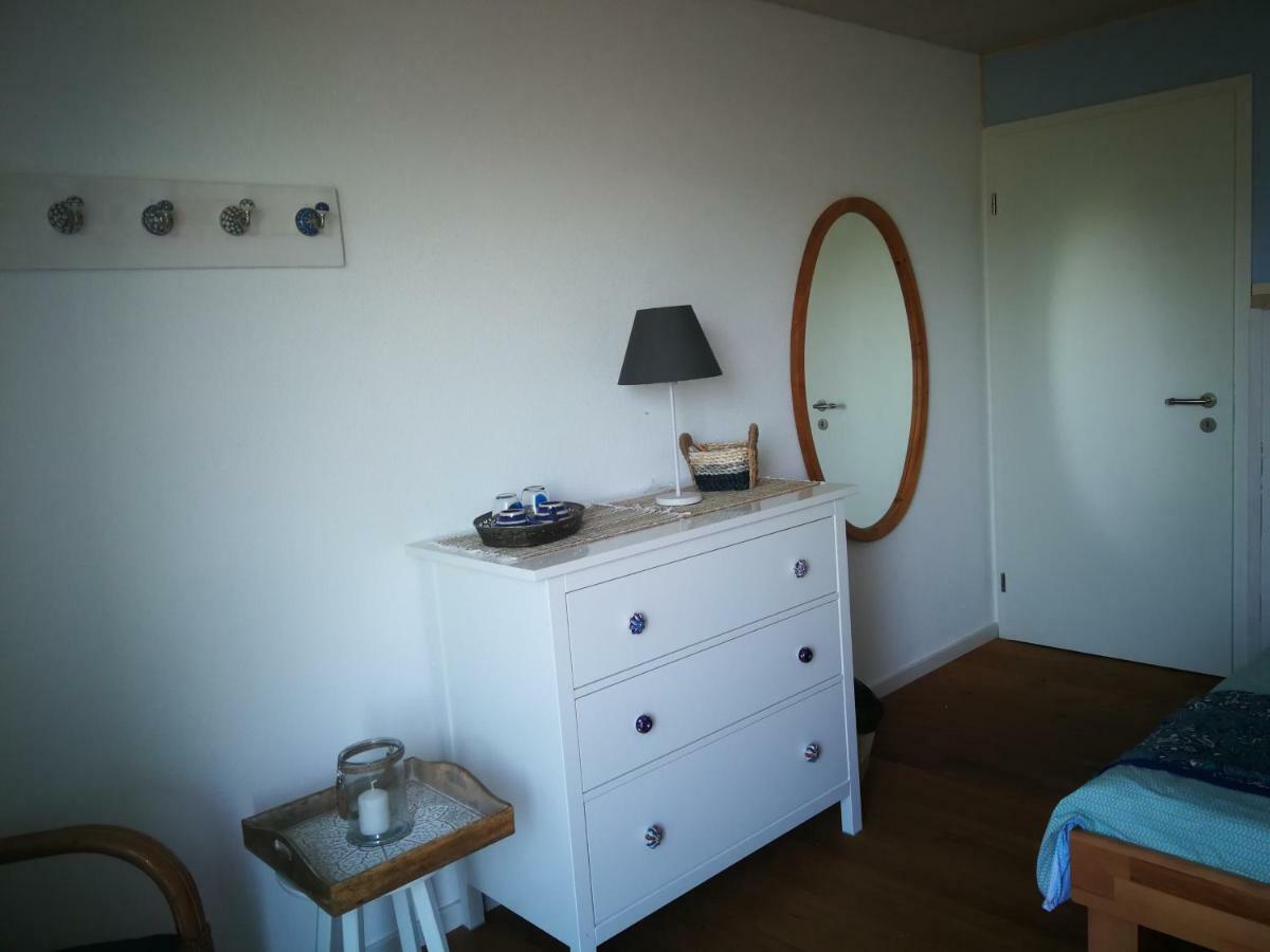 B&B Whitianga Vinelz Bagian luar foto